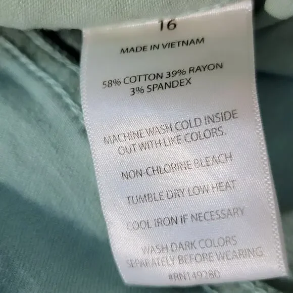 SLINK Jeans Crop Skinny Womens Sz 16 Plus Mint Green Distressed Stretch Ankle - Picture 11 of 15